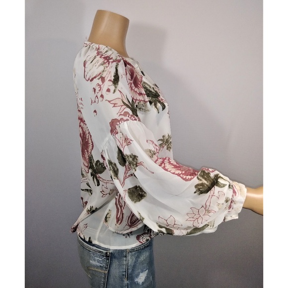 Lucky Brand Tops - Lucky Brand floral Printed top